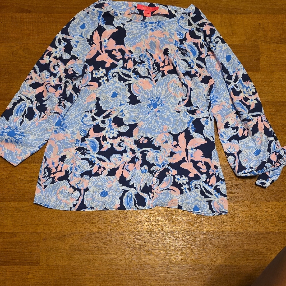 Lilly Pulitzer Blue Boxy Blouse with 3/4 Sleeves